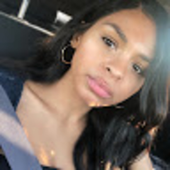 Meet your Posher, Tamrah - Picture 1 of 1